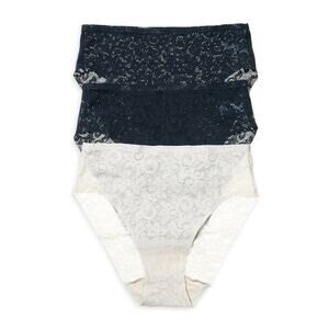 TC Fine All Over Lace Hipster Set of 3- Lace Underwear - Size Medium - NWT